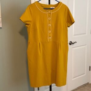 Boden Mustard Yellow Short Sleeve Mini Dress with Contrast Piping